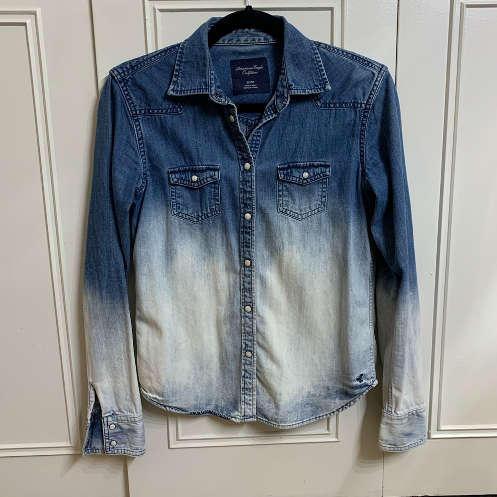 American Eagle Ombré Jean Shirt